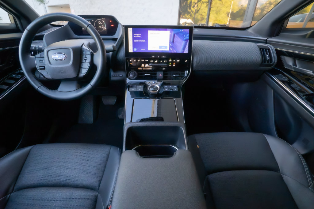 Used 2023 Subaru Solterra AWD image 19