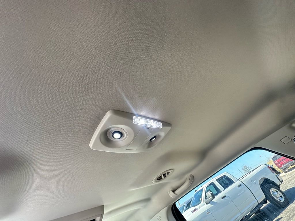 Used 2015 Dodge Journey Crossroad w/ Flexible Seating Group image 35