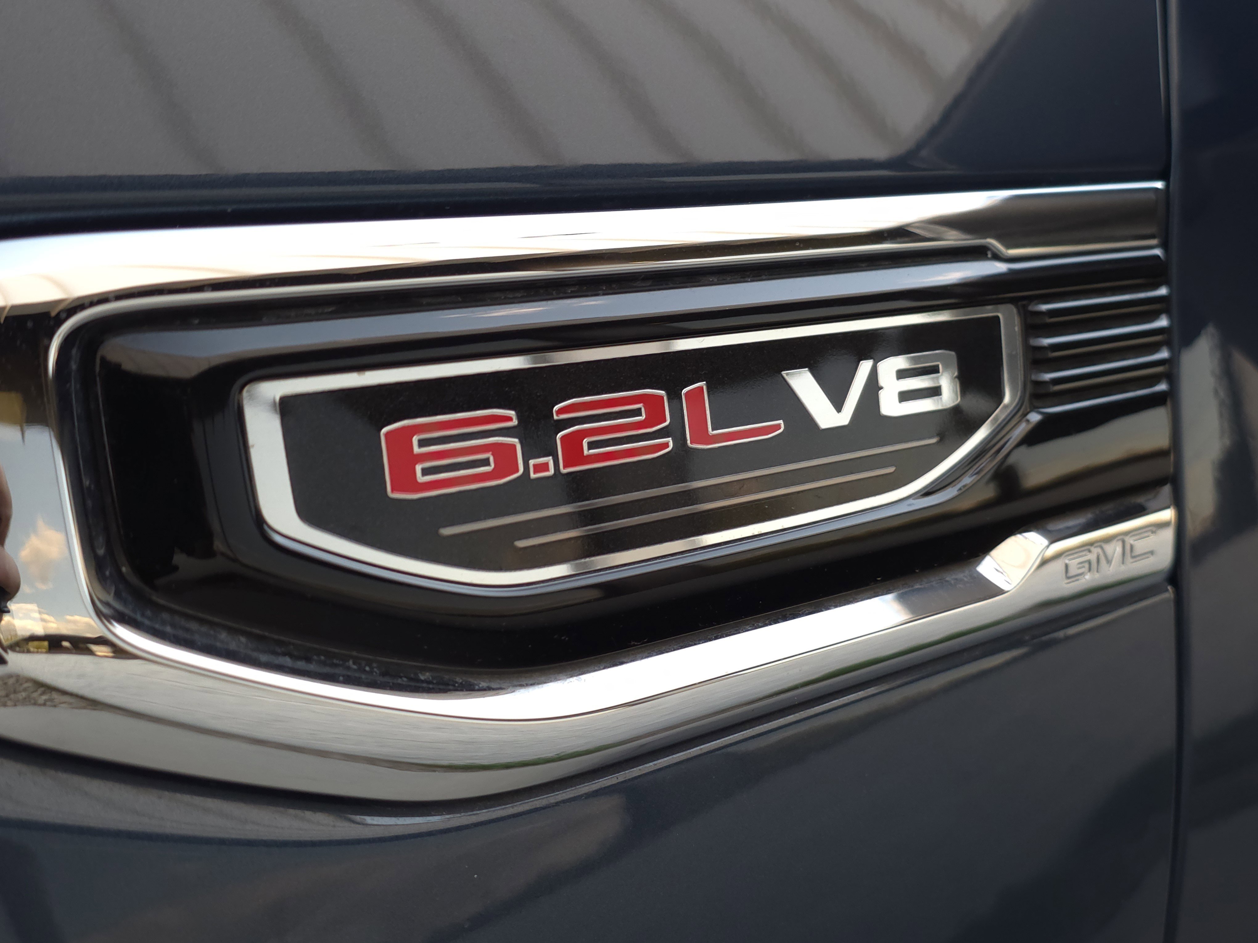 Used 2024 GMC Sierra 1500 Denali w/ Technology Package image 3