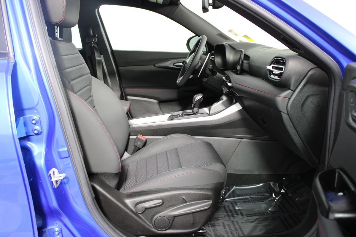 Used 2024 Dodge Hornet R/T w/ R/T Blacktop Package AWD/4WD image 16