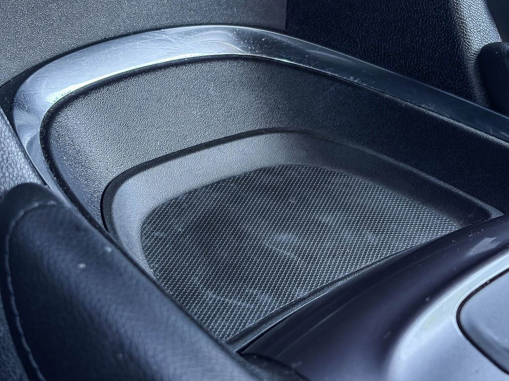 Used 2018 Chevrolet Malibu LT image 31