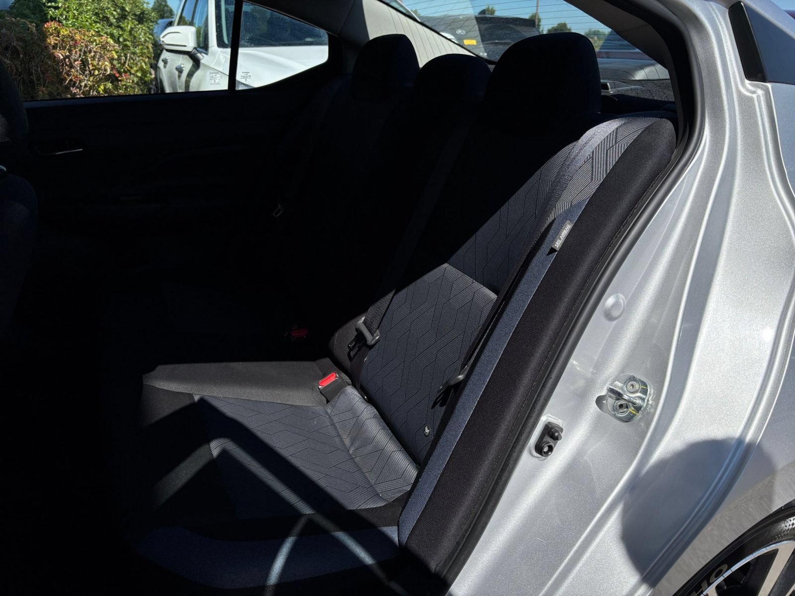 Used 2025 Nissan Versa SV FWD image 36