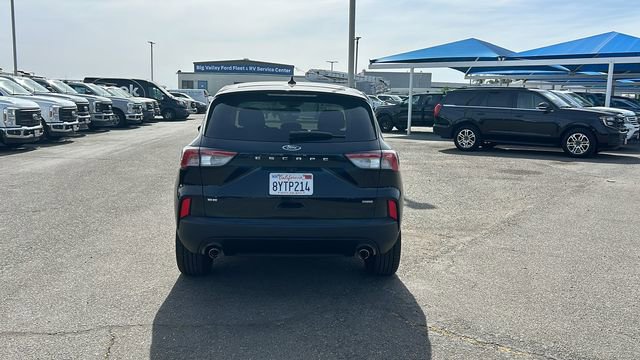 Certified 2021 Ford Escape SE w/ SE Sport Appearance Package image 4