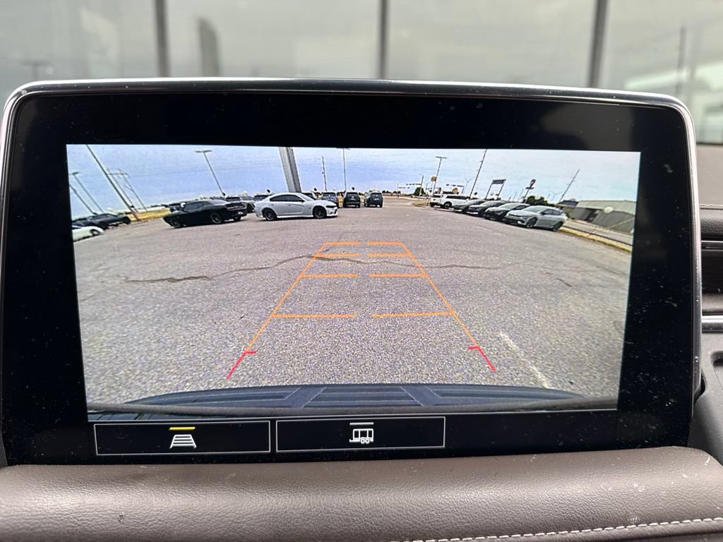 Used 2021 Chevrolet Tahoe Z71 w/ Rear Media and Nav Package AWD/4WD image 4