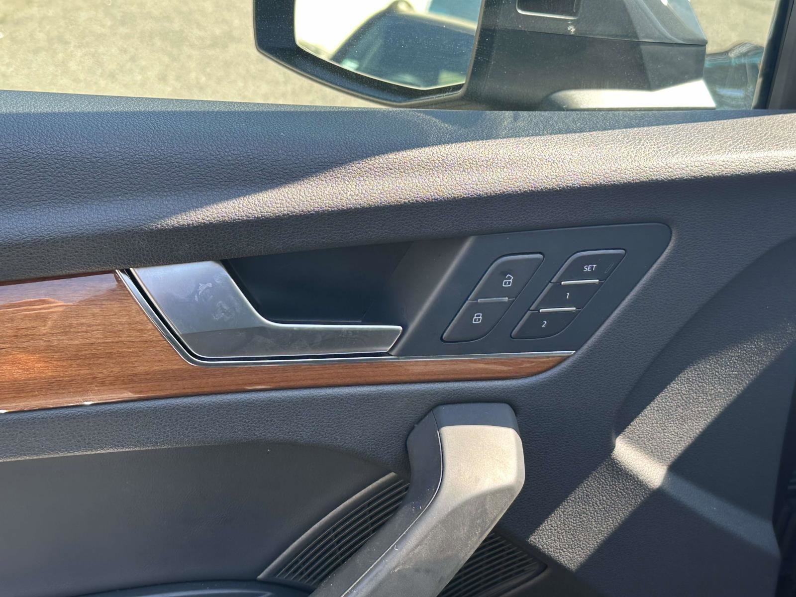 Used 2023 Audi Q5 2.0T Premium Plus image 13