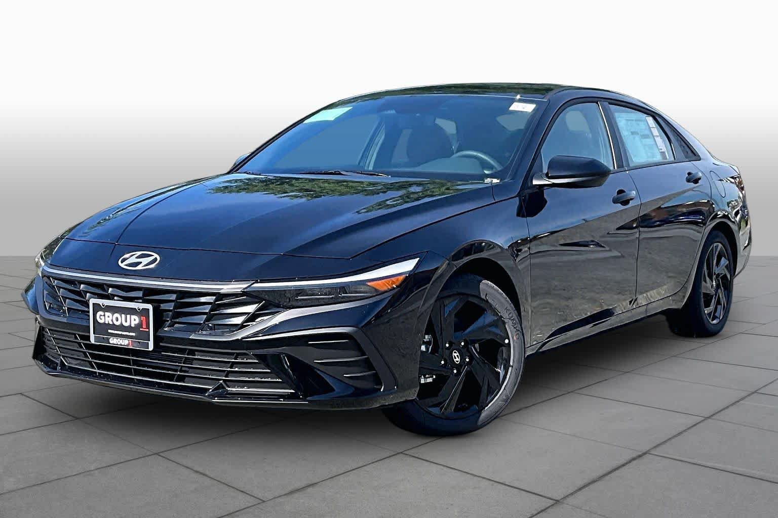 New 2026 Hyundai Elantra SEL Sport