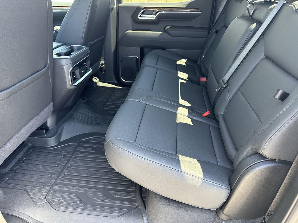New 2026 GMC Sierra 1500 Elevation w/ Elevation Premium Package AWD/4WD image 25