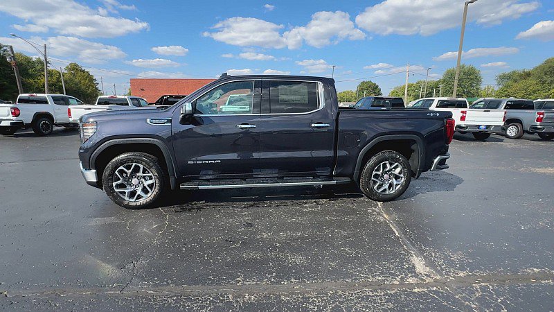 New 2026 GMC Sierra 1500 SLT w/ SLT Premium Package image 5