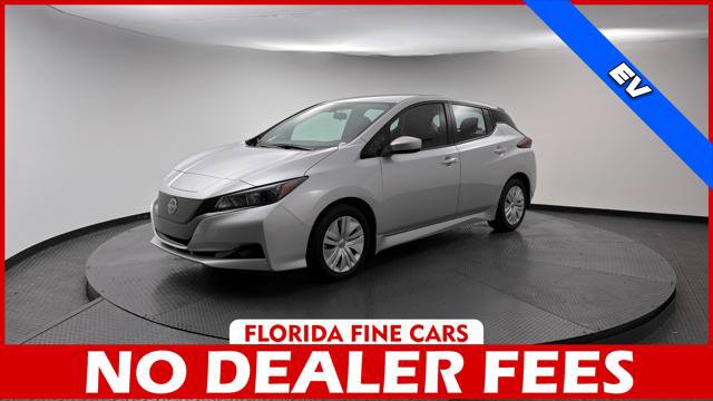 Used 2025 Nissan Leaf S FWD image 1