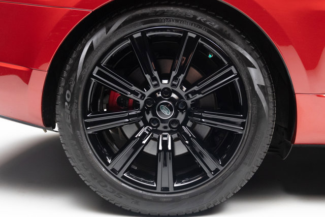 Used 2020 Land Rover Range Rover Sport HST image 33