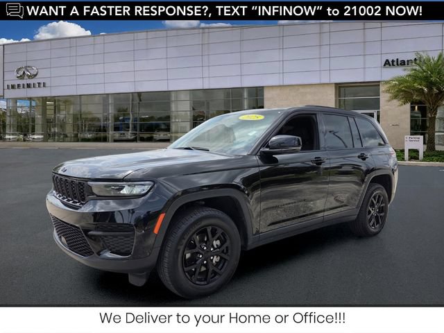 Used 2025 Jeep Grand Cherokee Altitude