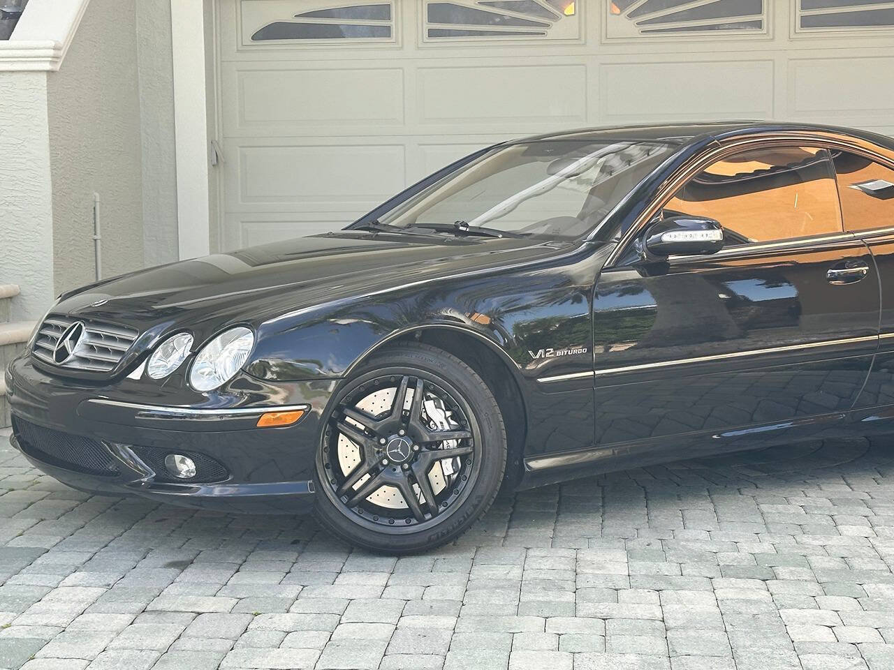 Used 2005 Mercedes-Benz CL 65 AMG image 2