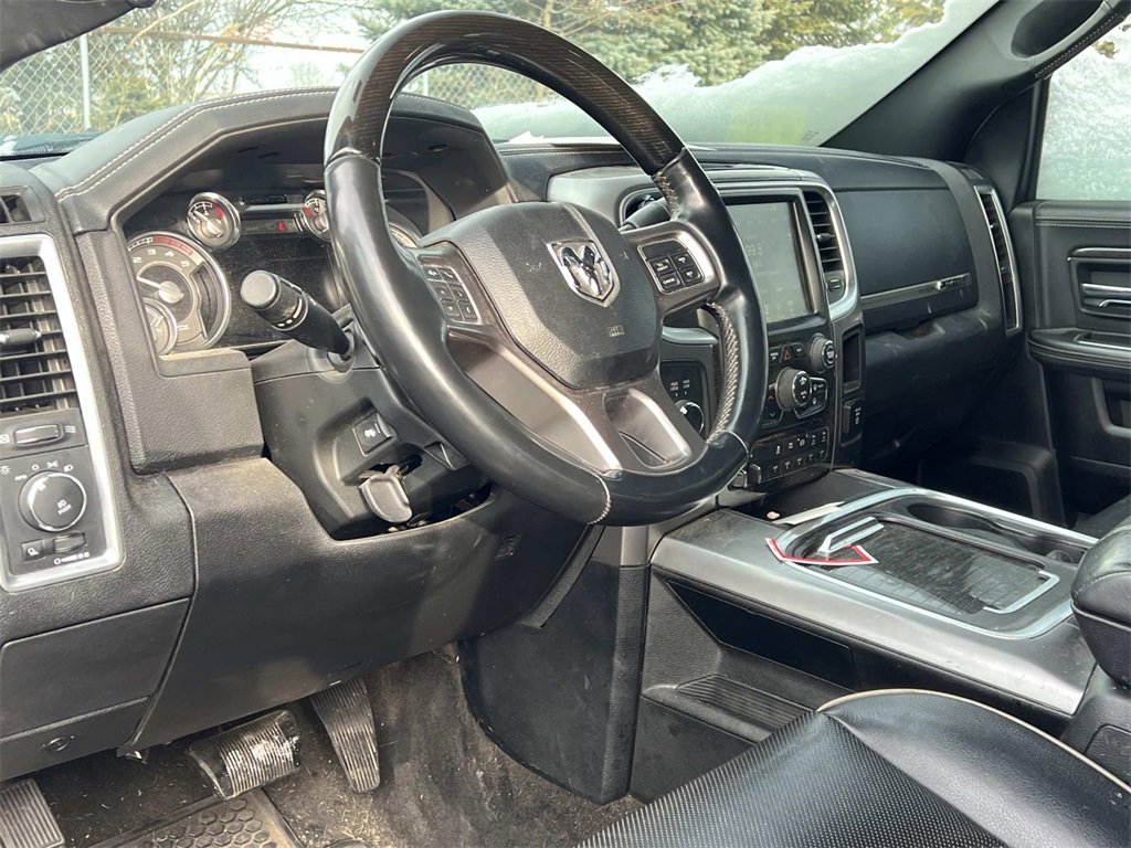 Used 2017 RAM 3500 Laramie Longhorn image 6