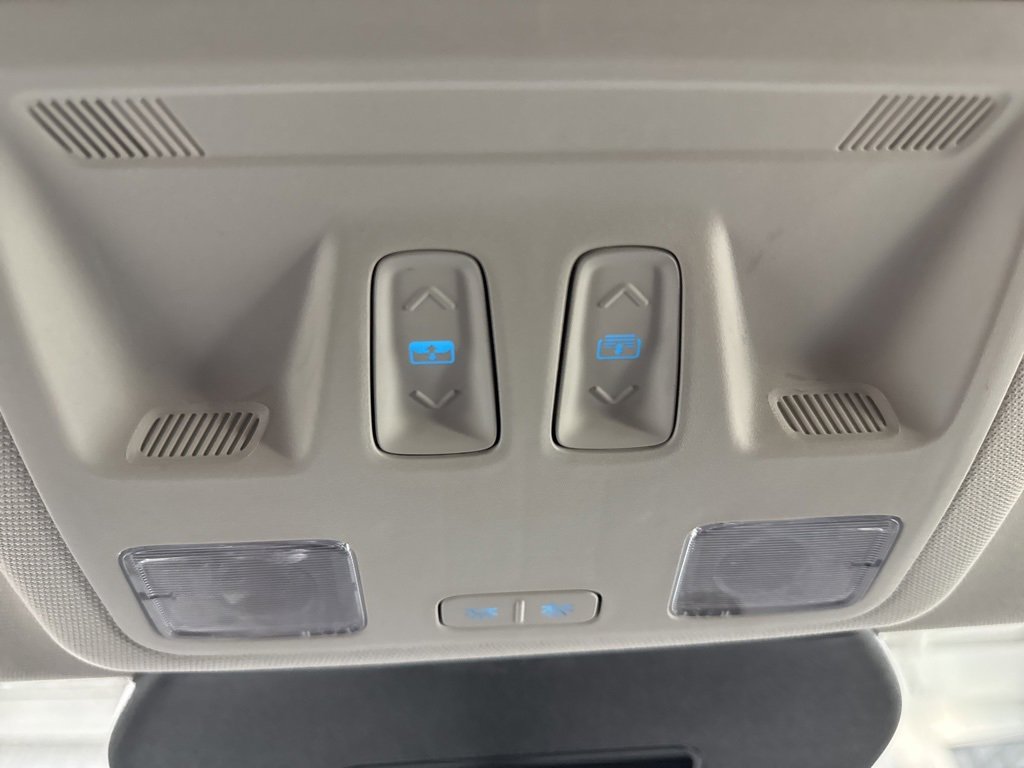 New 2025 Ford Escape SE w/ Class II Trailer Tow Package image 32