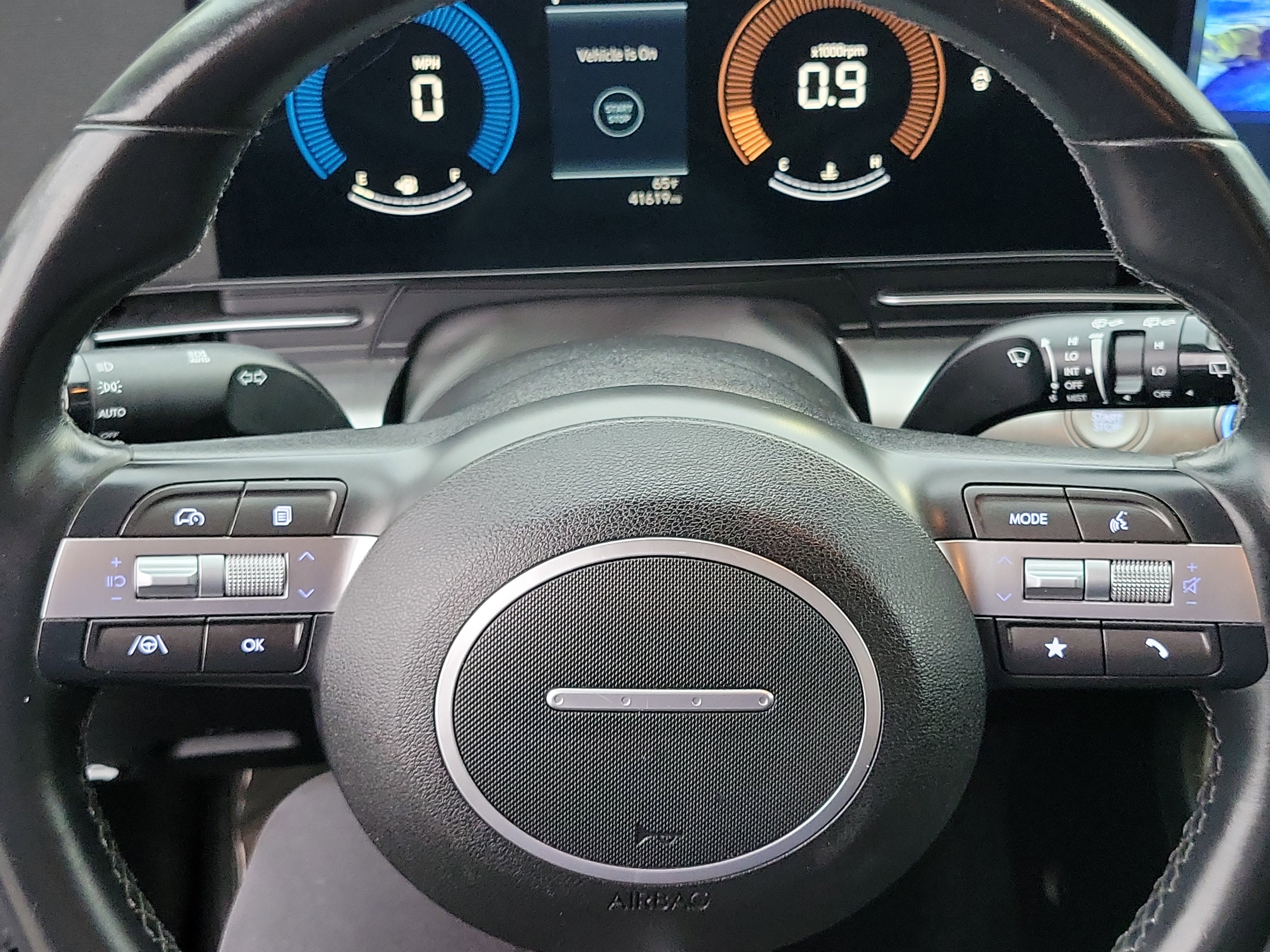 Certified 2024 Hyundai Kona SEL AWD/4WD image 8