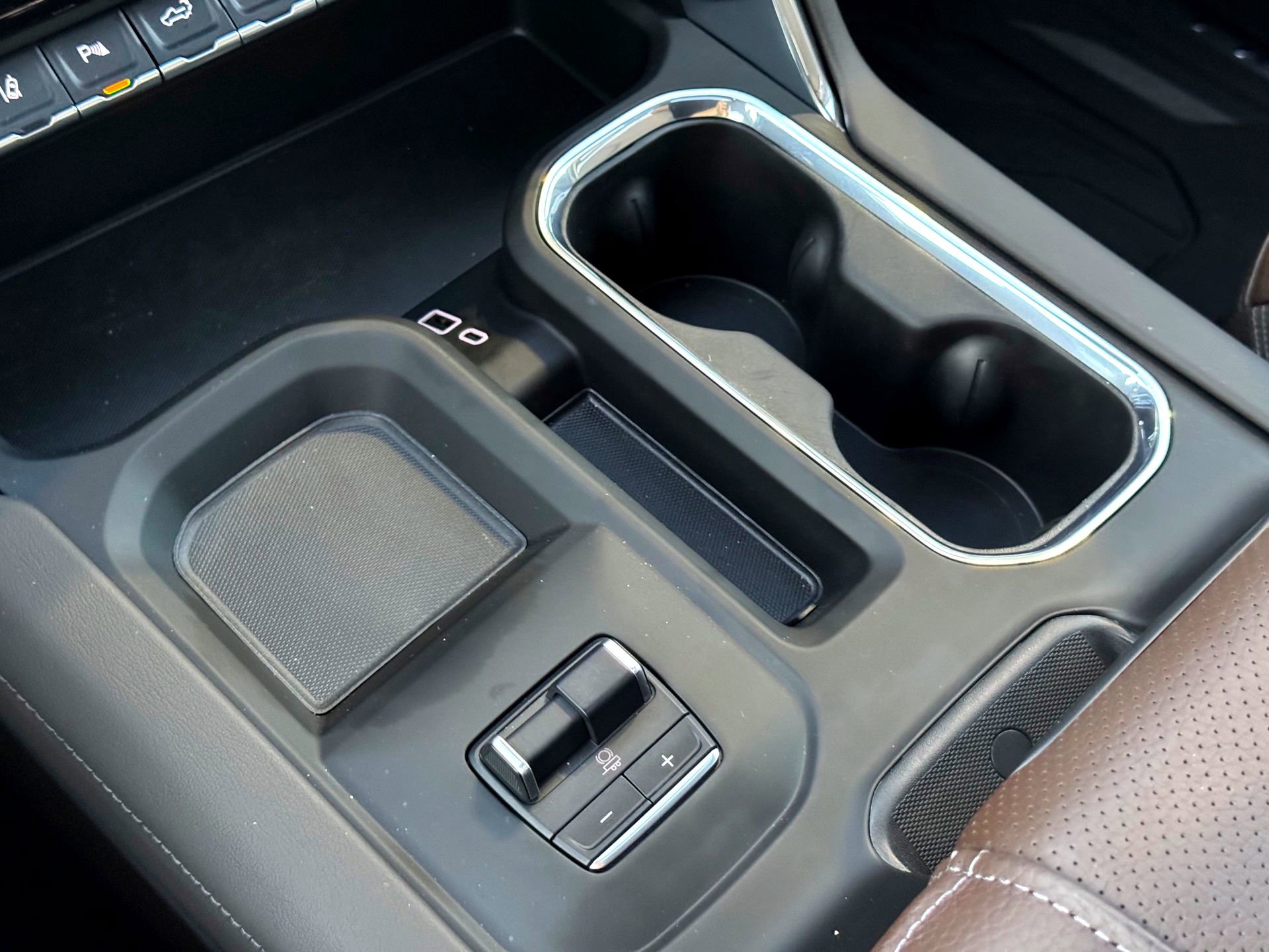 Used 2025 GMC Sierra 2500 Denali w/ Denali Reserve Package image 29