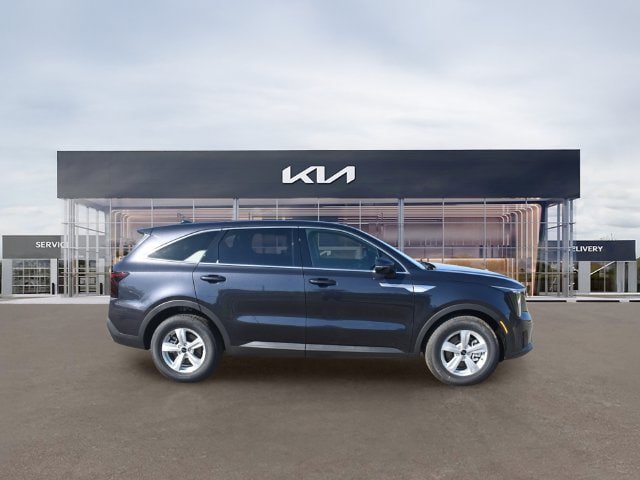 New 2026 Kia Sorento LX FWD image 2