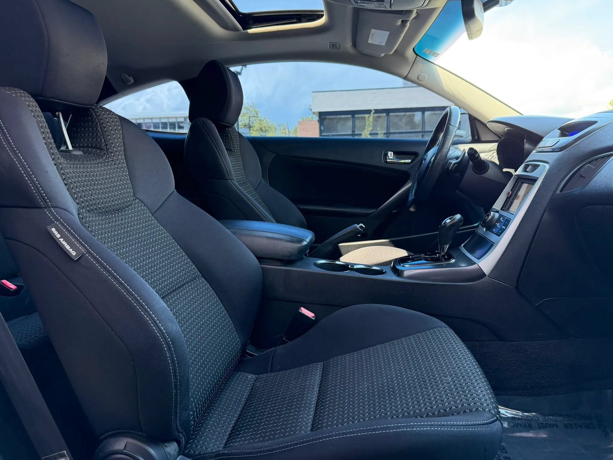 Used 2011 Hyundai Genesis 2.0T RWD image 11