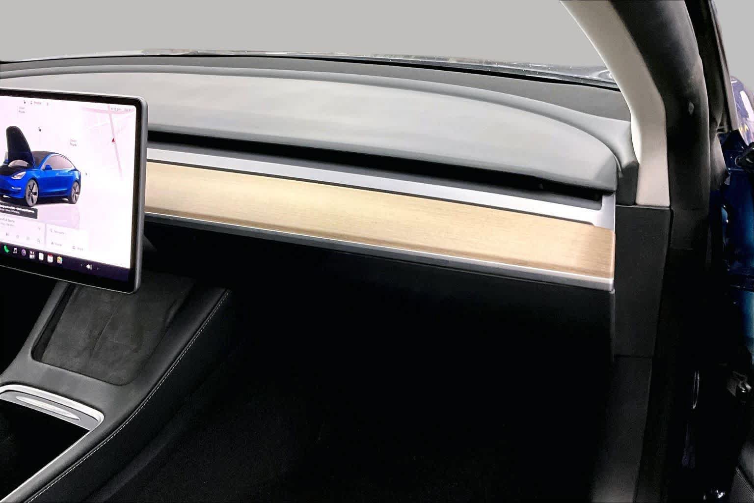 Used 2023 Tesla Model 3 Standard Range RWD image 17