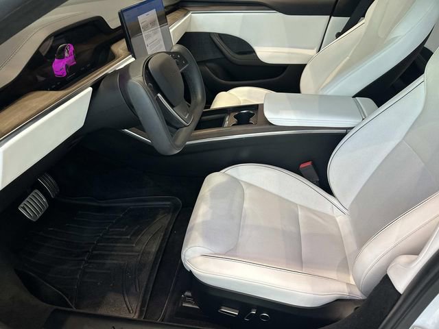 Used 2022 Tesla Model S Plaid image 18