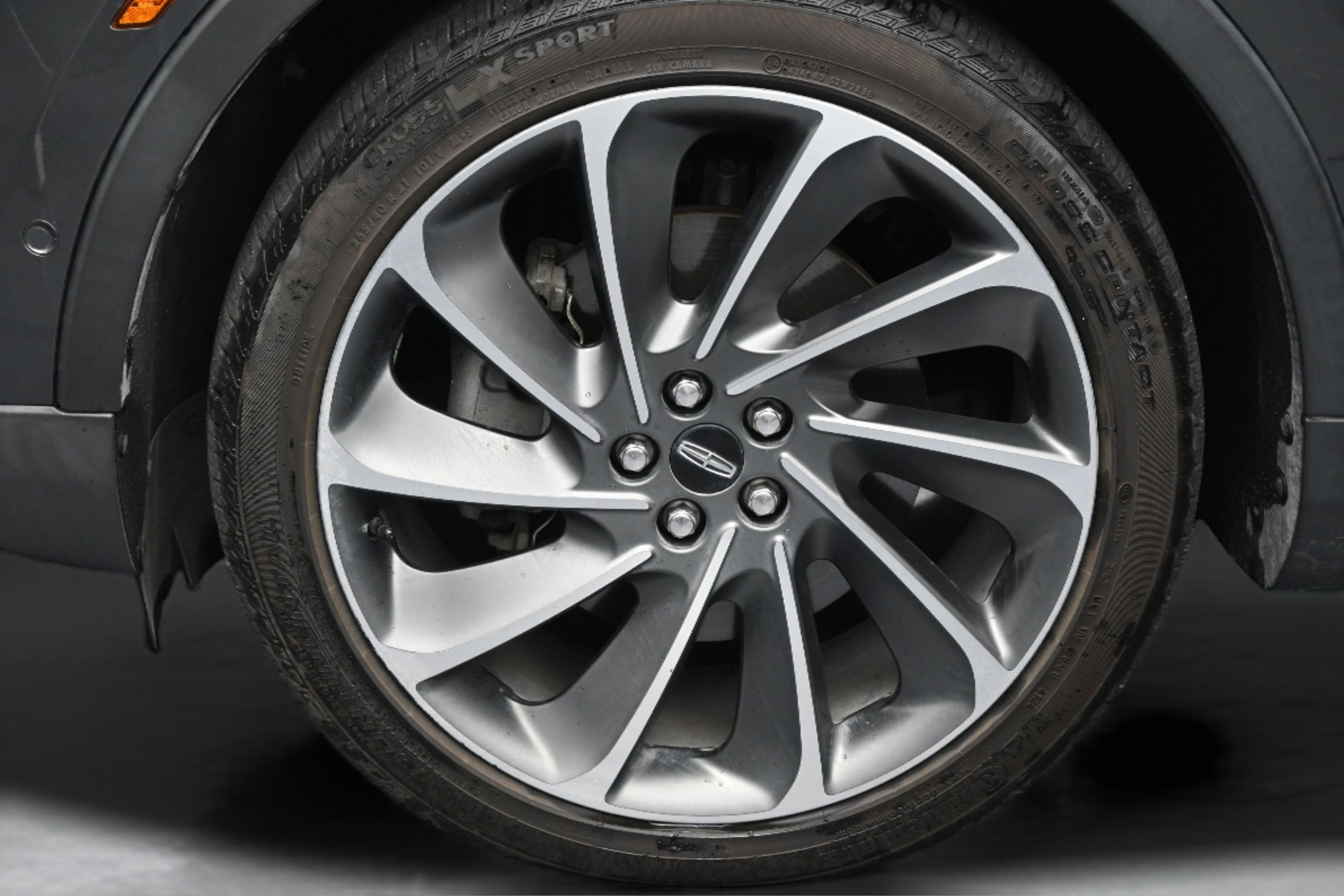 Used 2020 Lincoln Nautilus Reserve w/ Equipment Group 202A AWD/4WD image 10