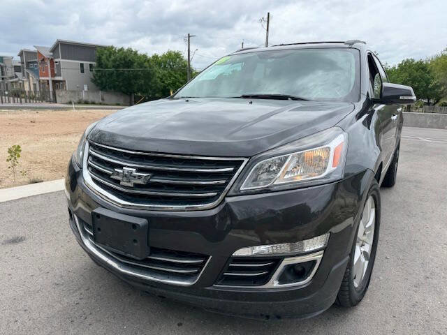 Used 2013 Chevrolet Traverse LTZ FWD image 5