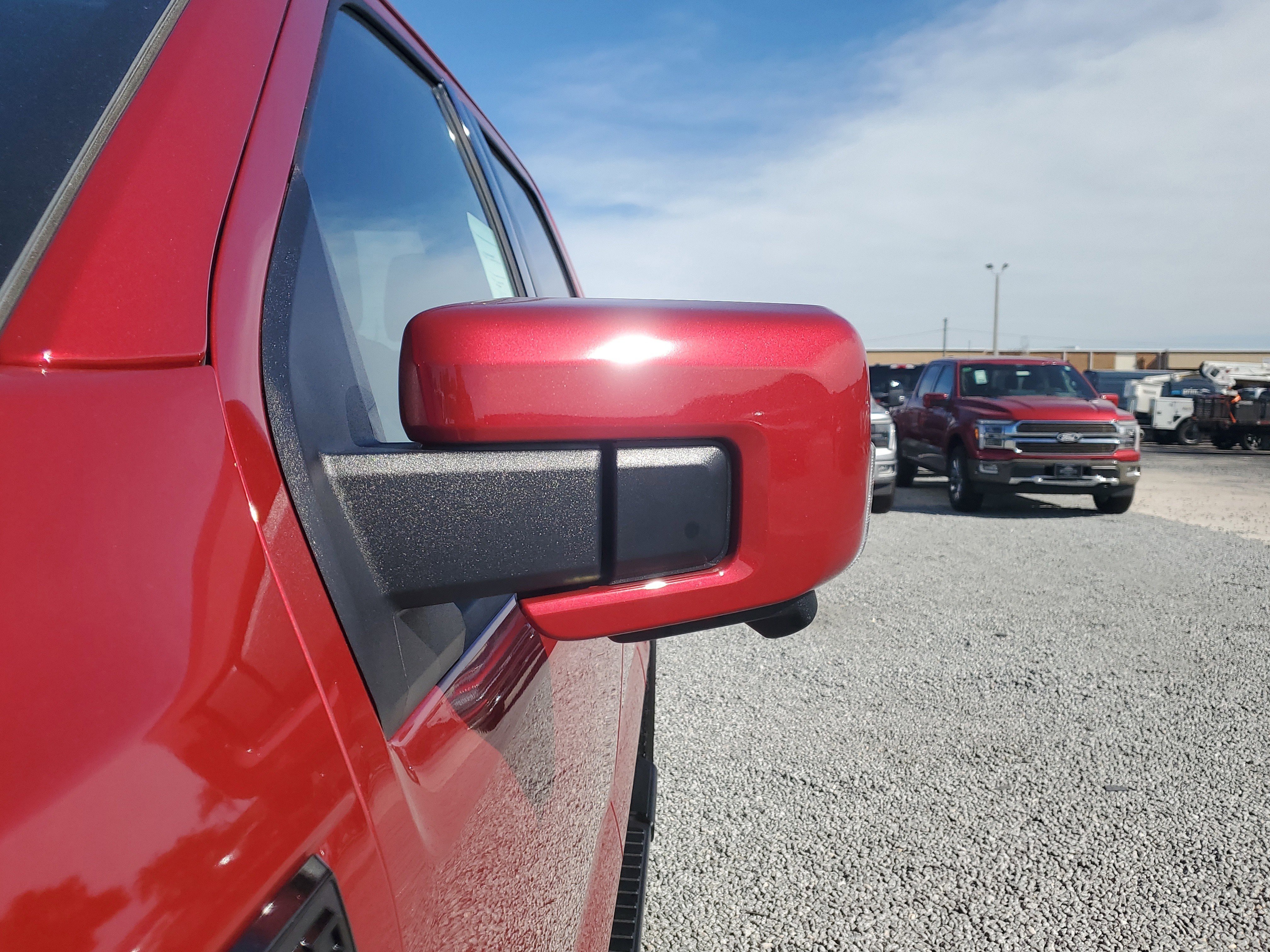 New 2025 Ford F150 Lariat w/ Equipment Group 502A High image 5