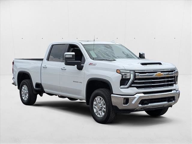 New 2025 Chevrolet Silverado 2500 LTZ w/ LTZ Convenience Package AWD/4WD image 5