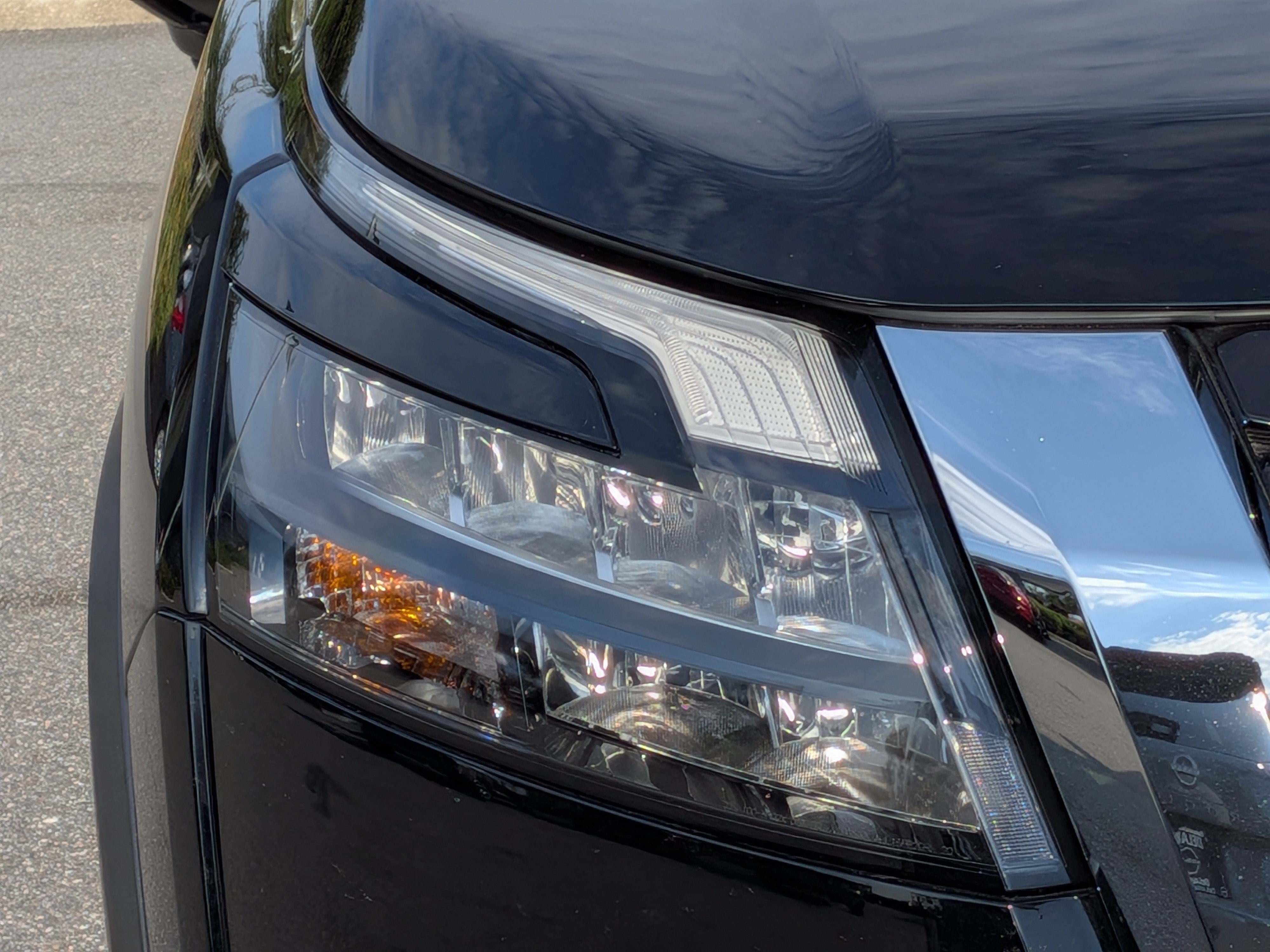 Certified 2024 Nissan Pathfinder SV FWD image 10