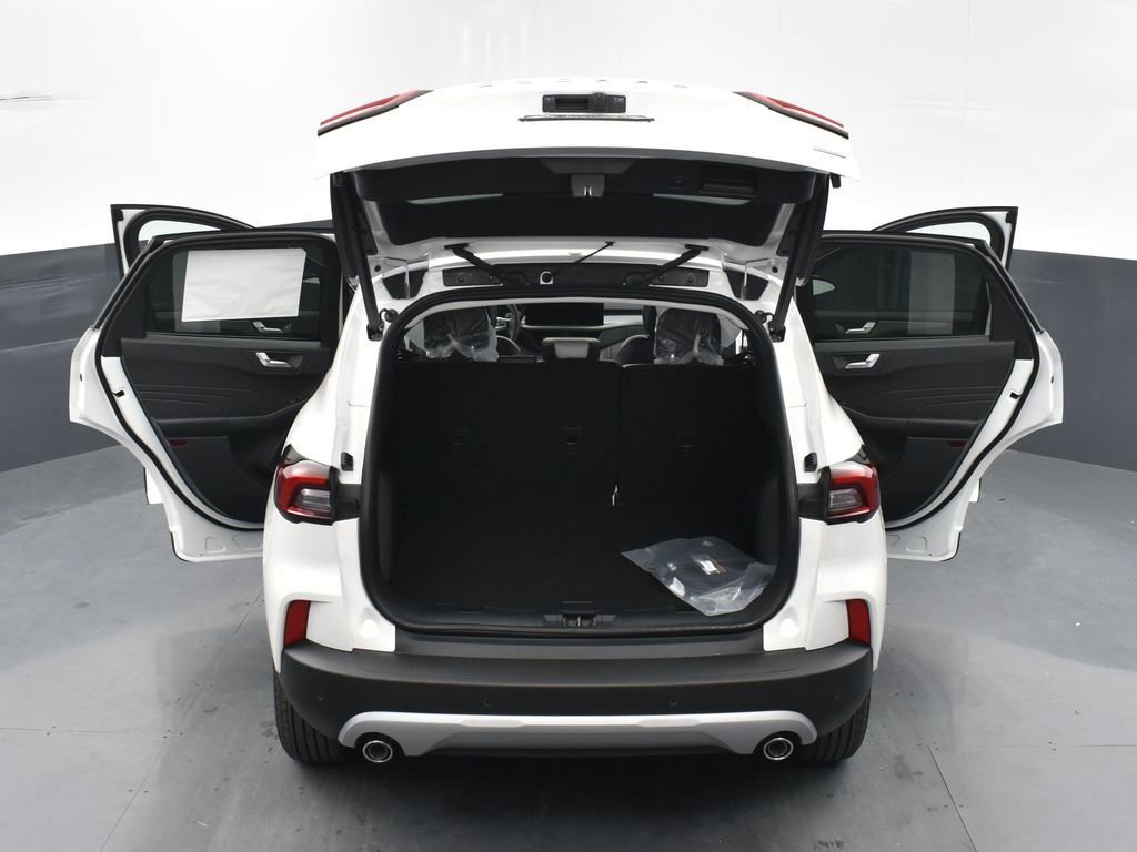 New 2025 Ford Escape SE image 41