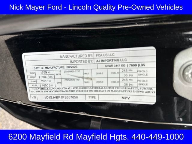 Used 2023 Jeep Wagoneer Series II image 23