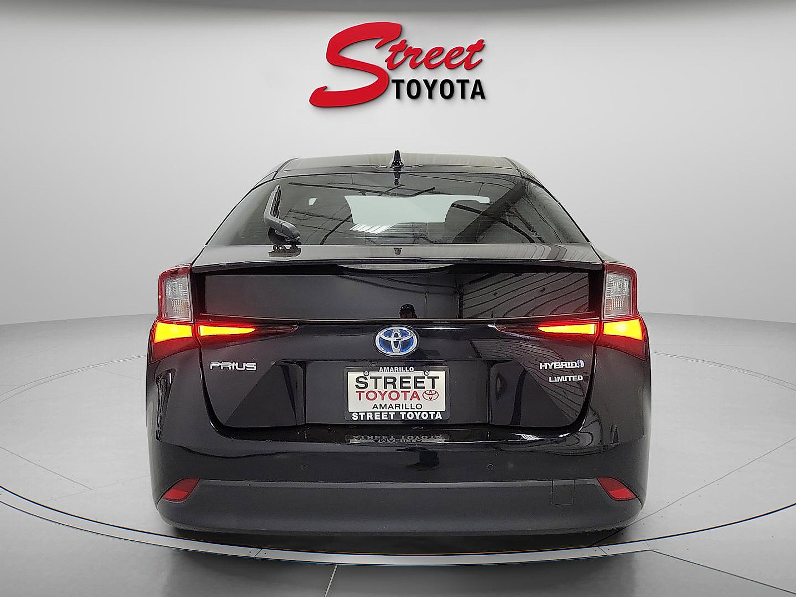 Certified 2019 Toyota Prius Limited image 3