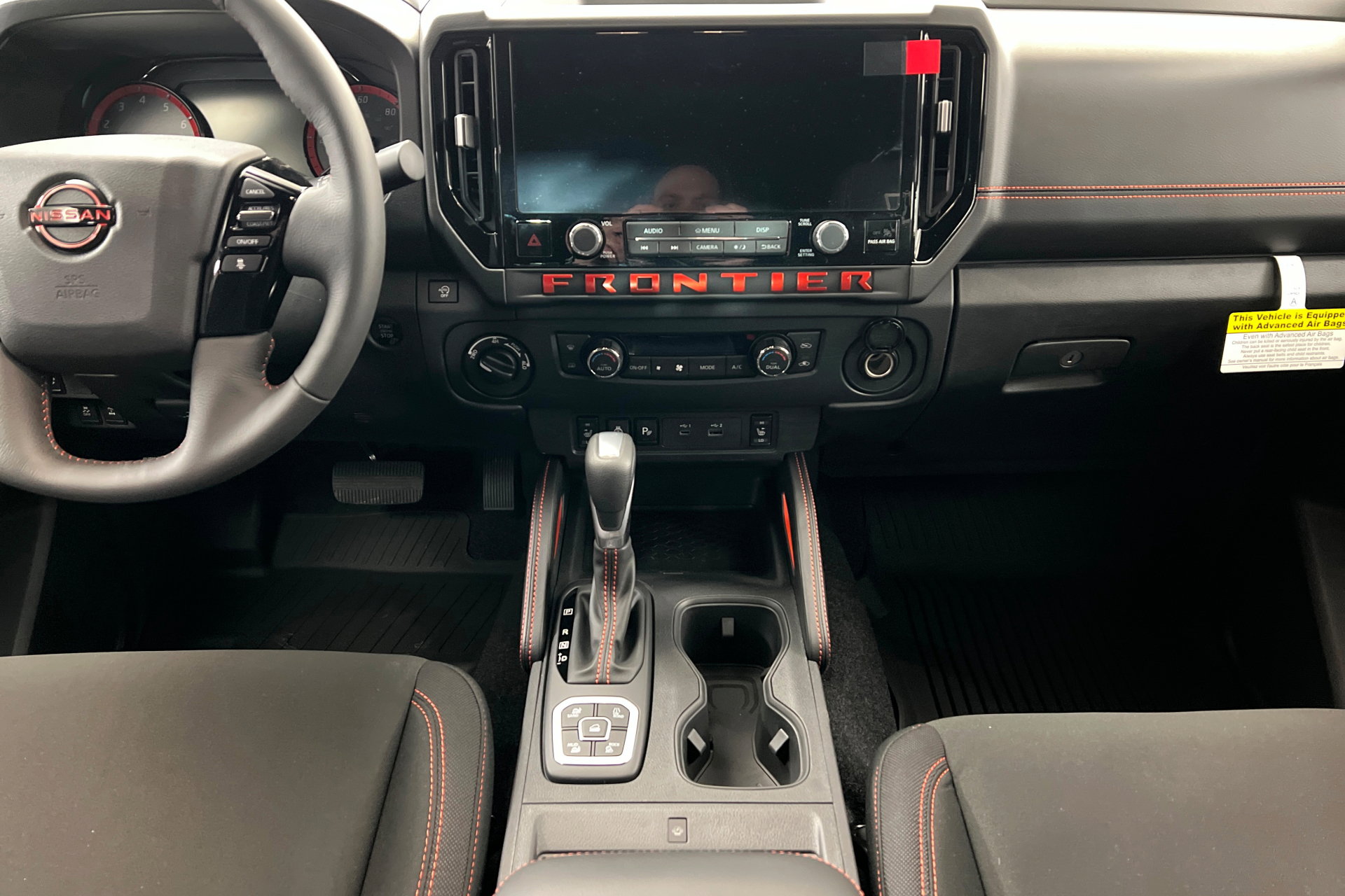 New 2026 Nissan Frontier PRO-4X w/ Pro-4x Convenience Package image 13