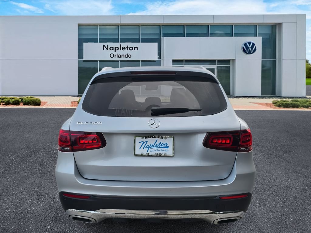 Used 2022 Mercedes-Benz GLC 300 w/ Premium Package Lite image 7