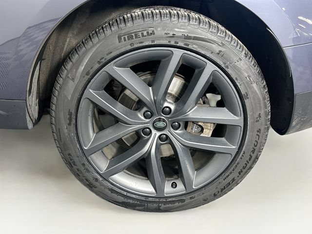 Used 2024 Land Rover Range Rover Sport SE AWD/4WD image 32
