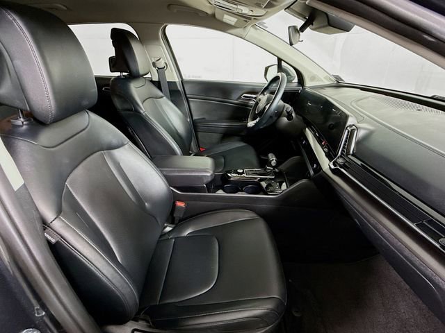 Used 2023 Kia Sportage EX FWD image 28