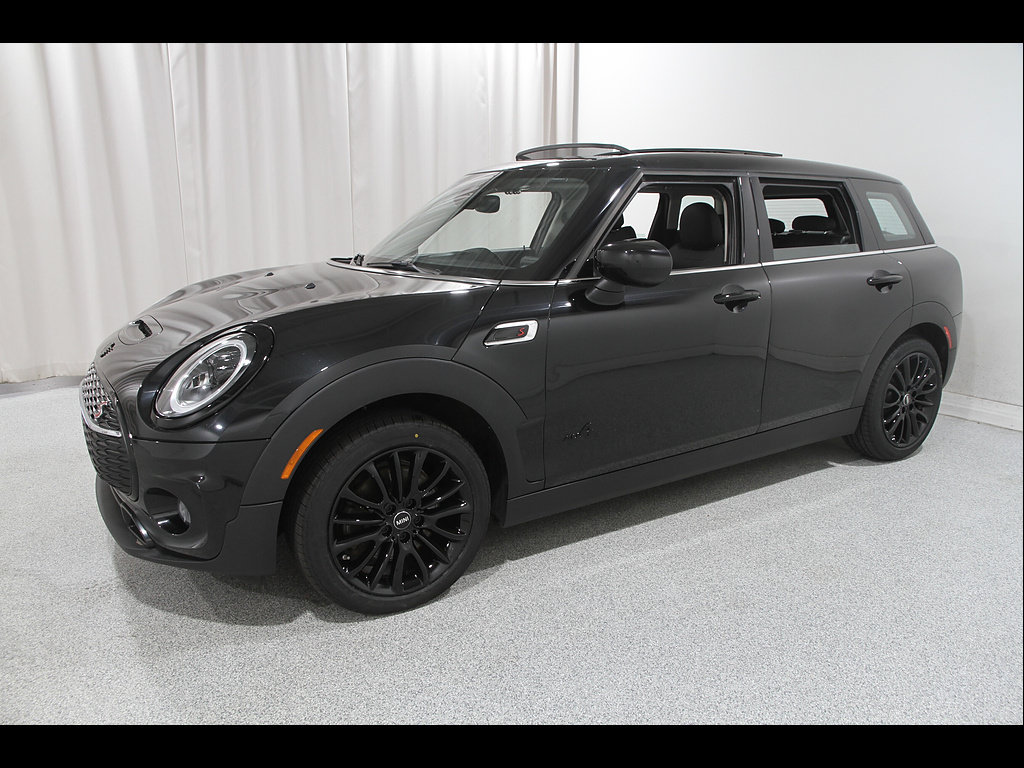 Certified 2024 MINI Cooper Clubman S AWD/4WD image 3