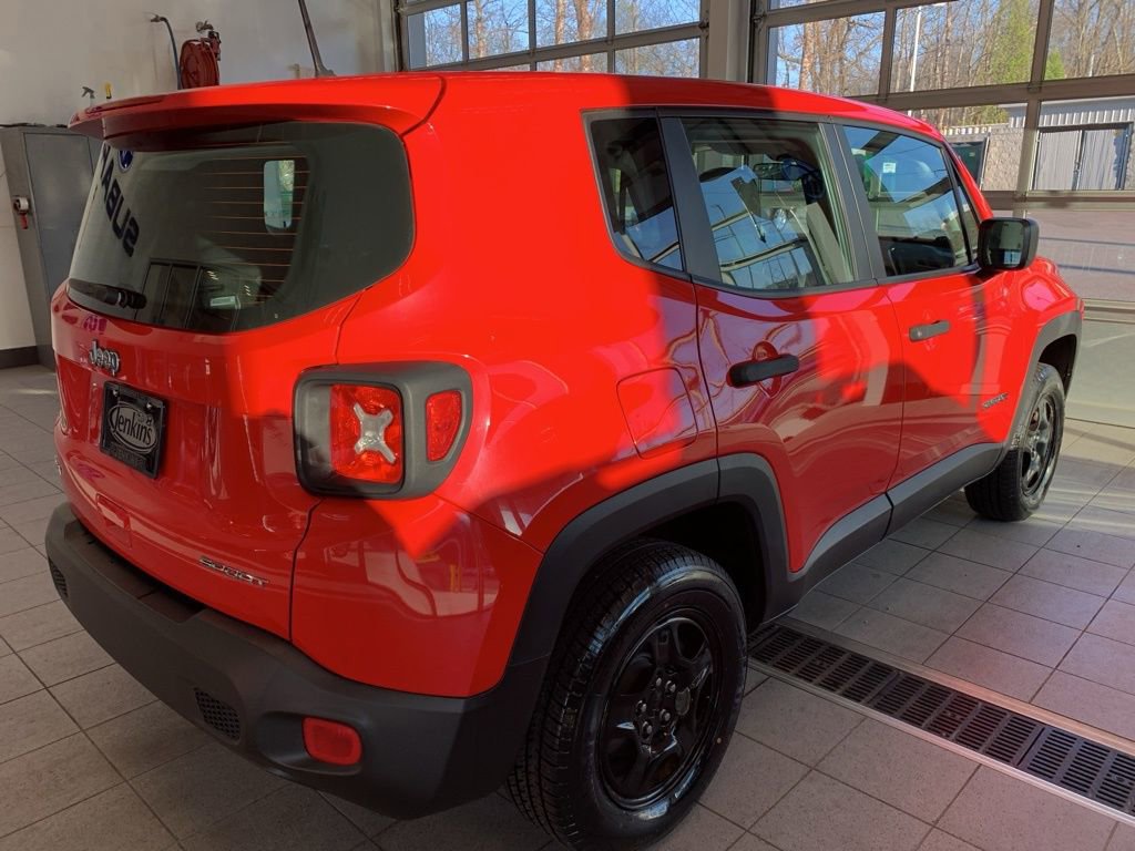 Used 2018 Jeep Renegade Sport w/ Power & Air Group image 16