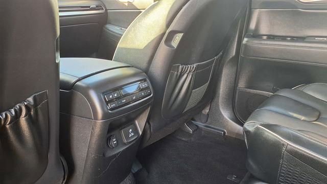 Used 2023 Hyundai Palisade Limited w/ Cargo Package image 28