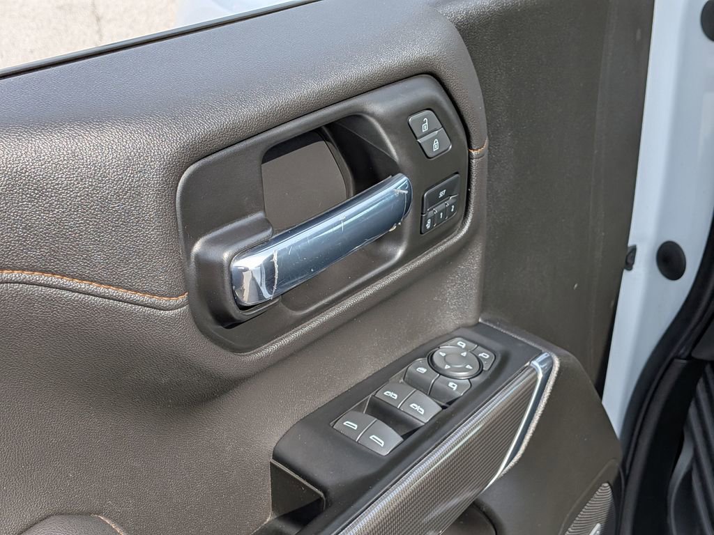 Used 2022 GMC Sierra 1500 AT4 w/ AT4 Premium Package image 25