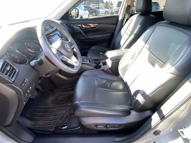 Used 2020 Nissan Rogue SL w/ Premium Package image 15