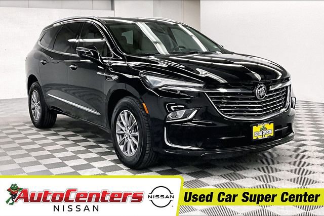 Used 2023 Buick Enclave Essence image 1