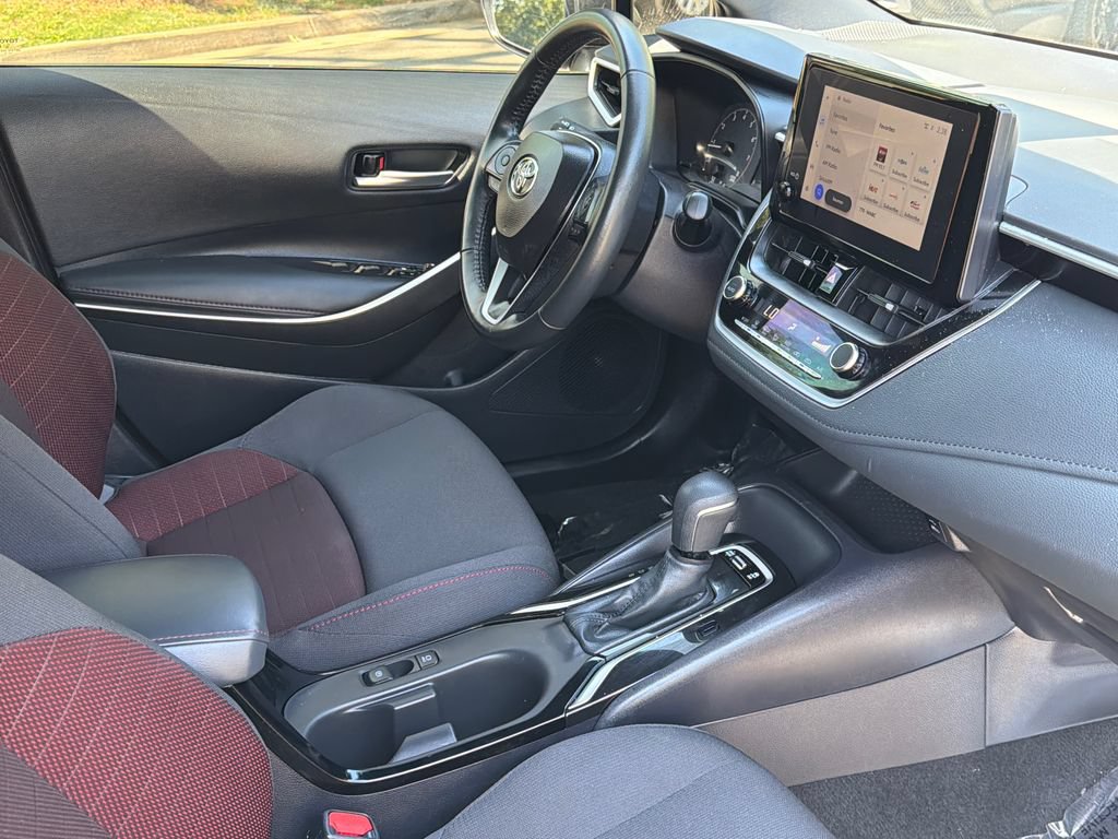 Used 2025 Toyota Corolla SE FWD image 9