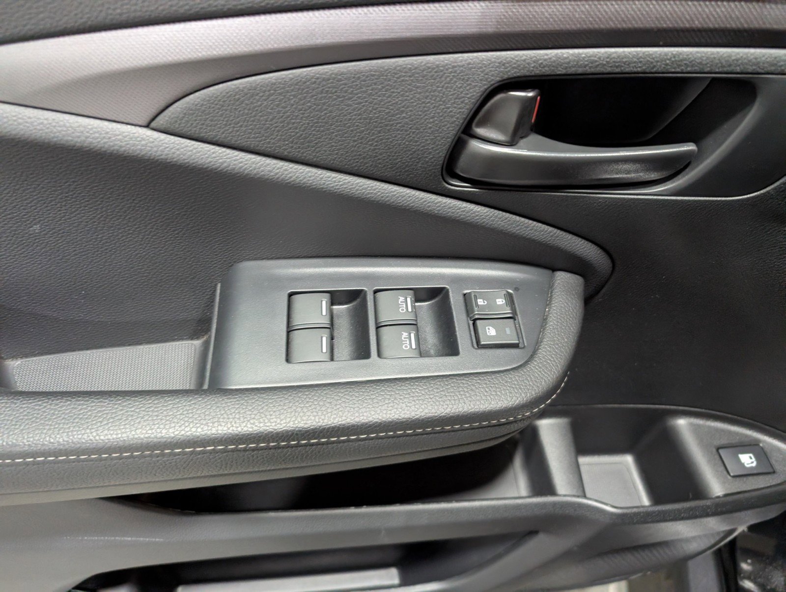 Used 2025 Honda Ridgeline Sport+ image 14