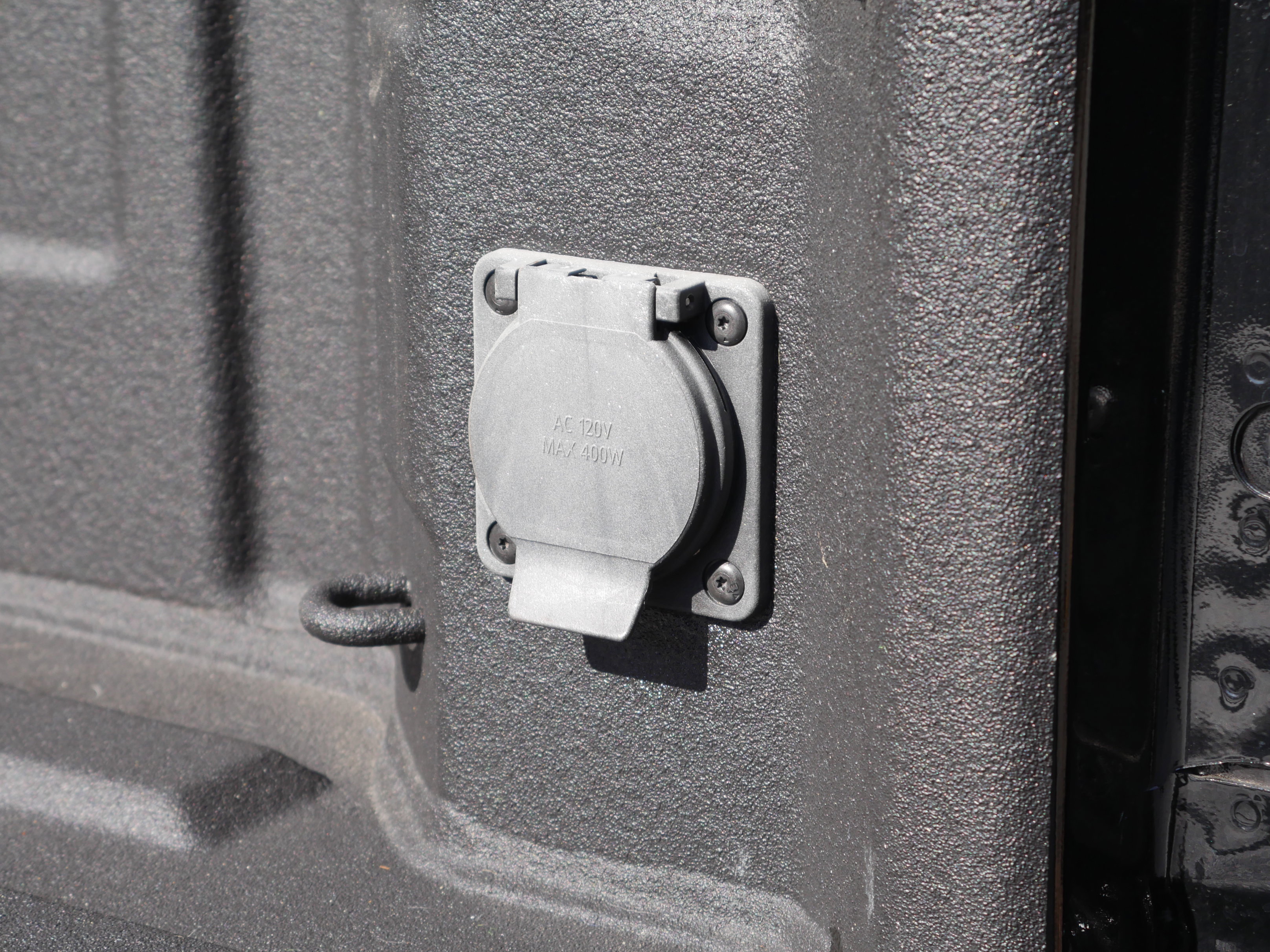 Used 2022 GMC Sierra 1500 AT4X image 31