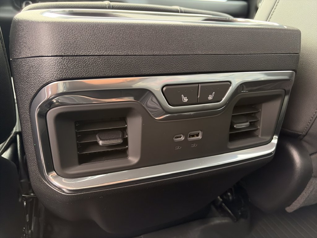 New 2026 Chevrolet Silverado 2500 LTZ w/ LTZ Plus Package AWD/4WD image 7