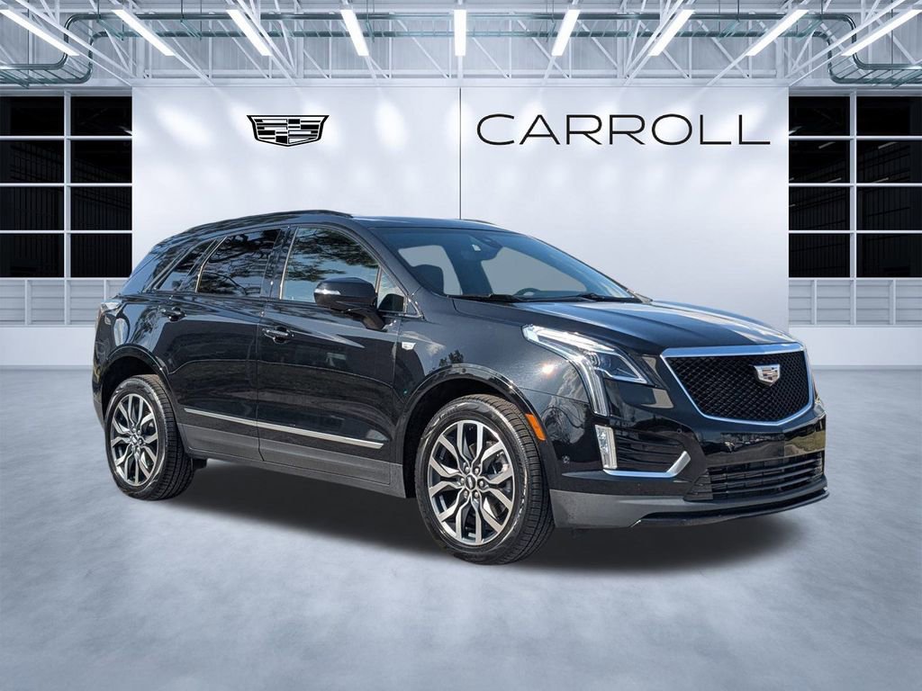 Certified 2021 Cadillac XT5 Sportv image 2
