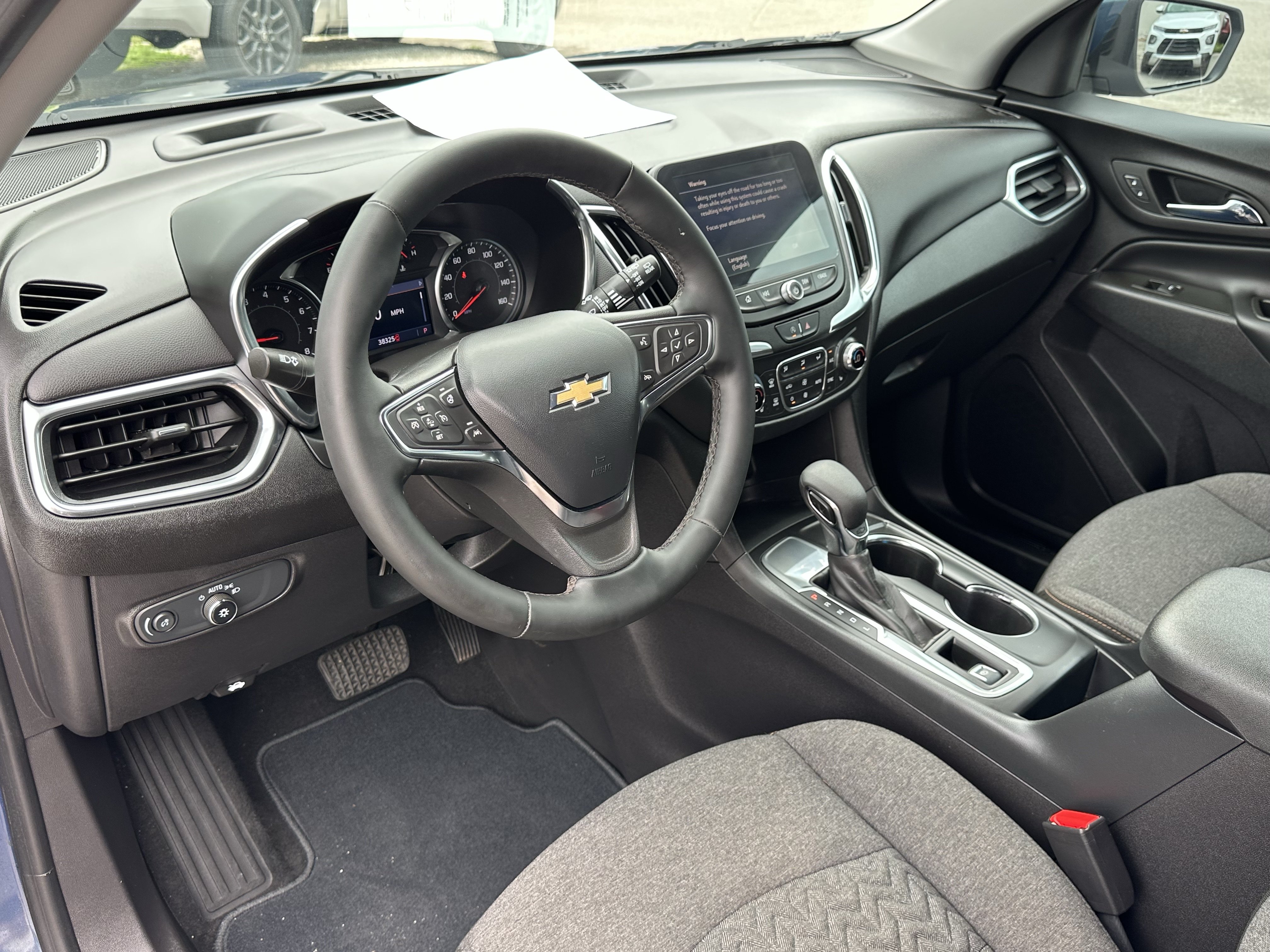Certified 2024 Chevrolet Equinox LT FWD image 18
