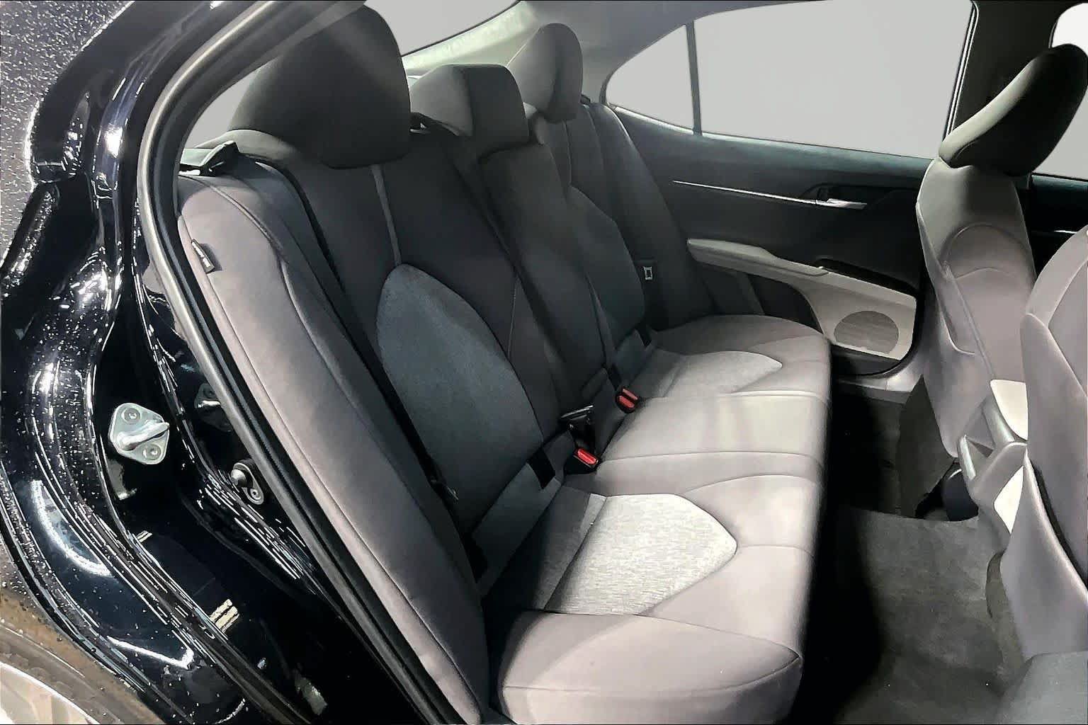 Used 2024 Toyota Camry LE FWD image 20