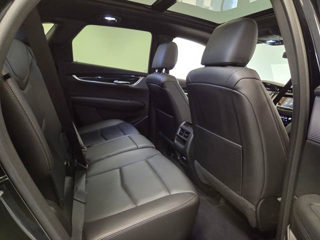 Used 2023 Cadillac XT5 Premium Luxury image 15